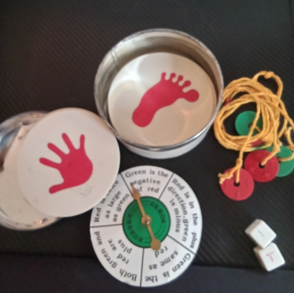 GAME" RUBBER BONES" - Picture 3 of 4